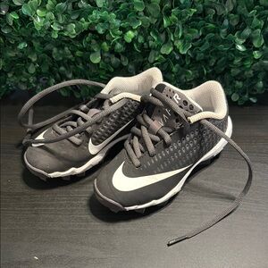 Nike Kids' Vapor Football Cleats